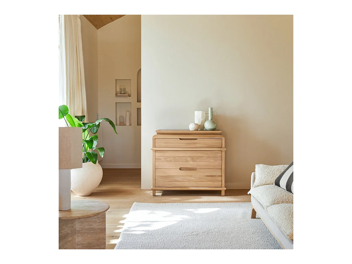 Kommode aus massivem Teakholz