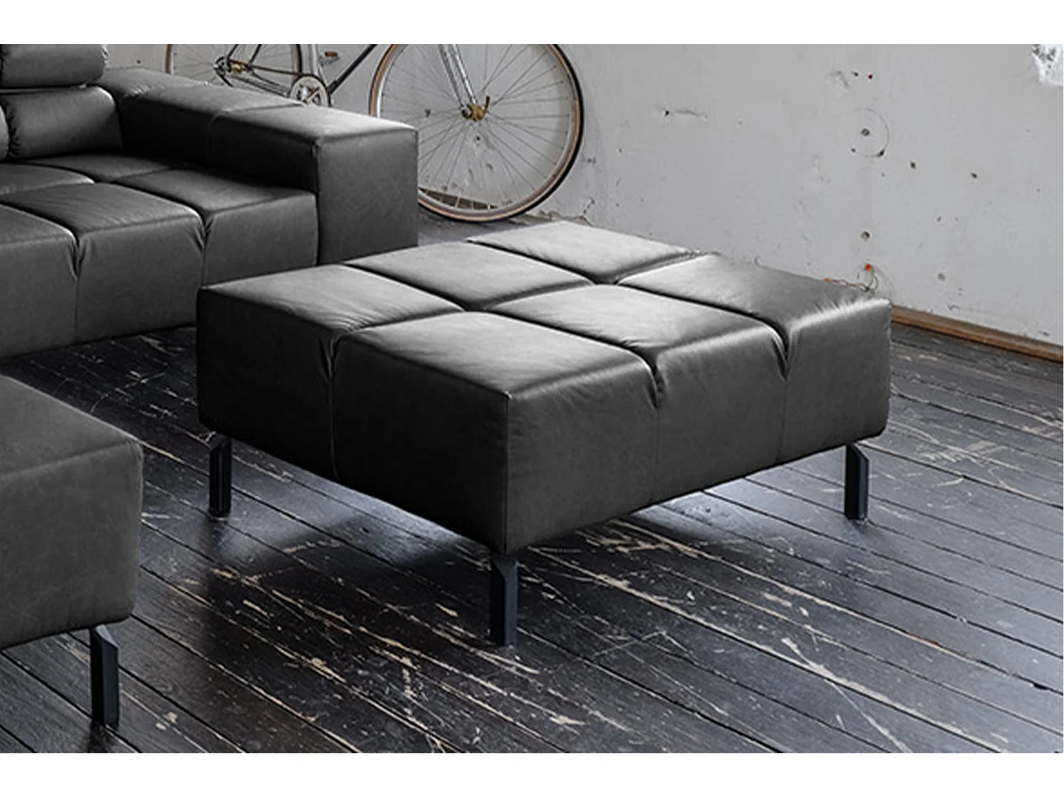 Pouf imbottito - Nero pelle - NELSON