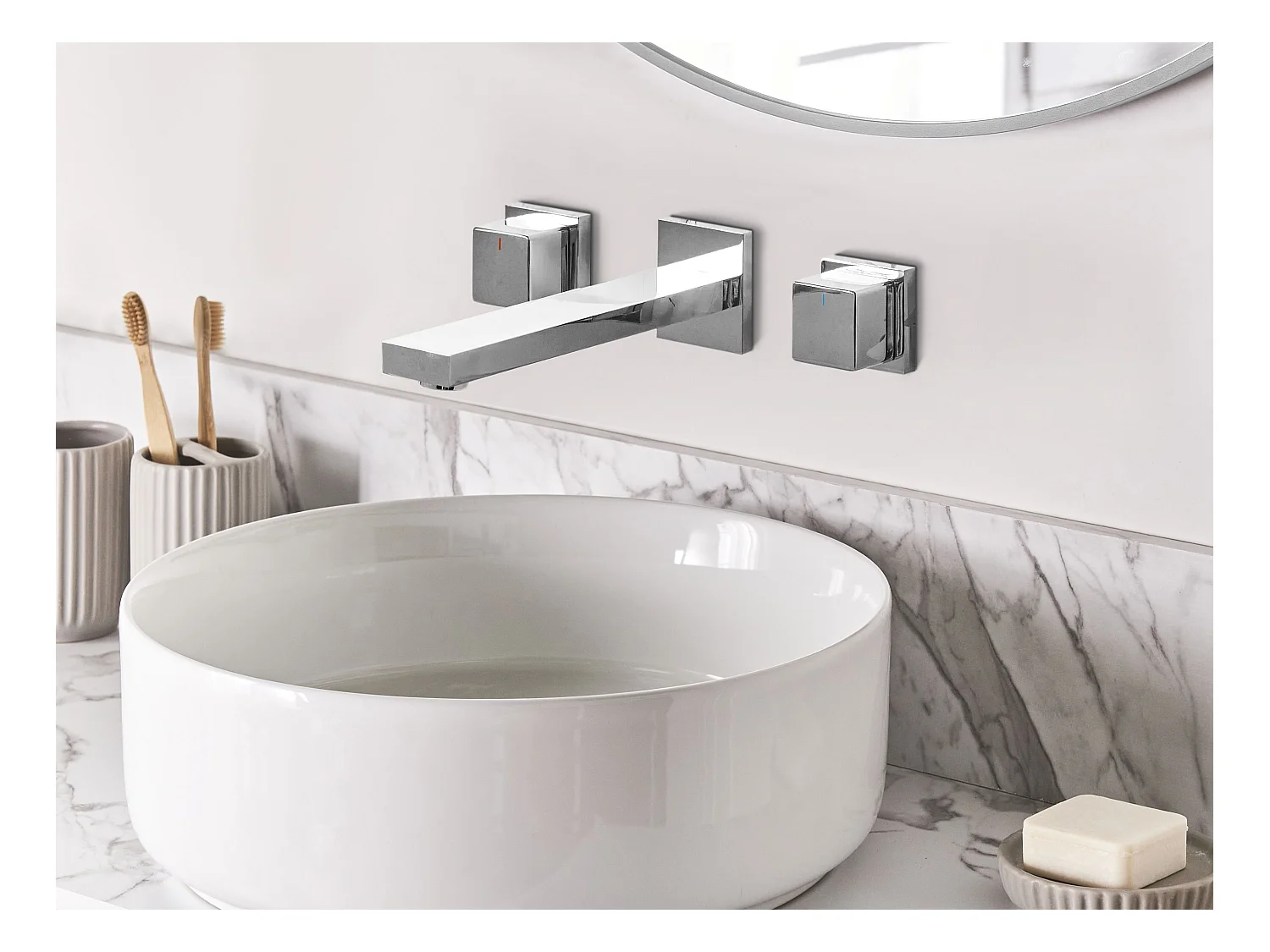 Robinet de lavabo mural PAILON Laiton Argenté