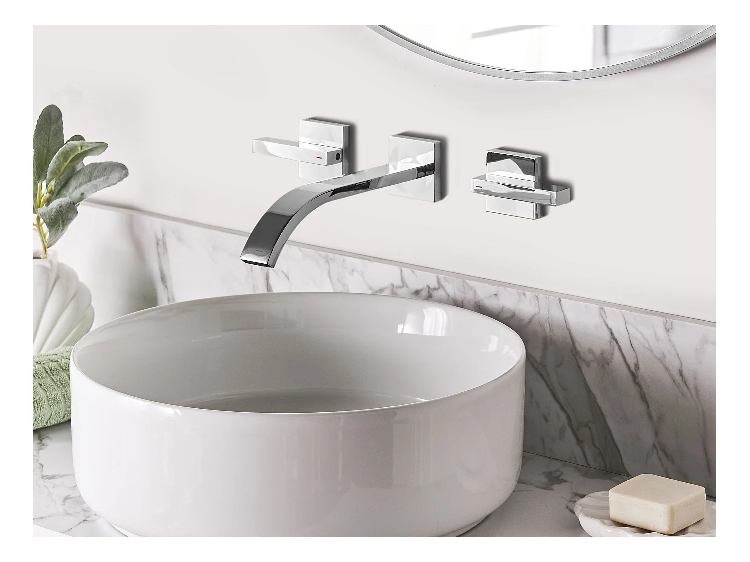 Wandmontierte Waschtischarmatur BERRACO Silber