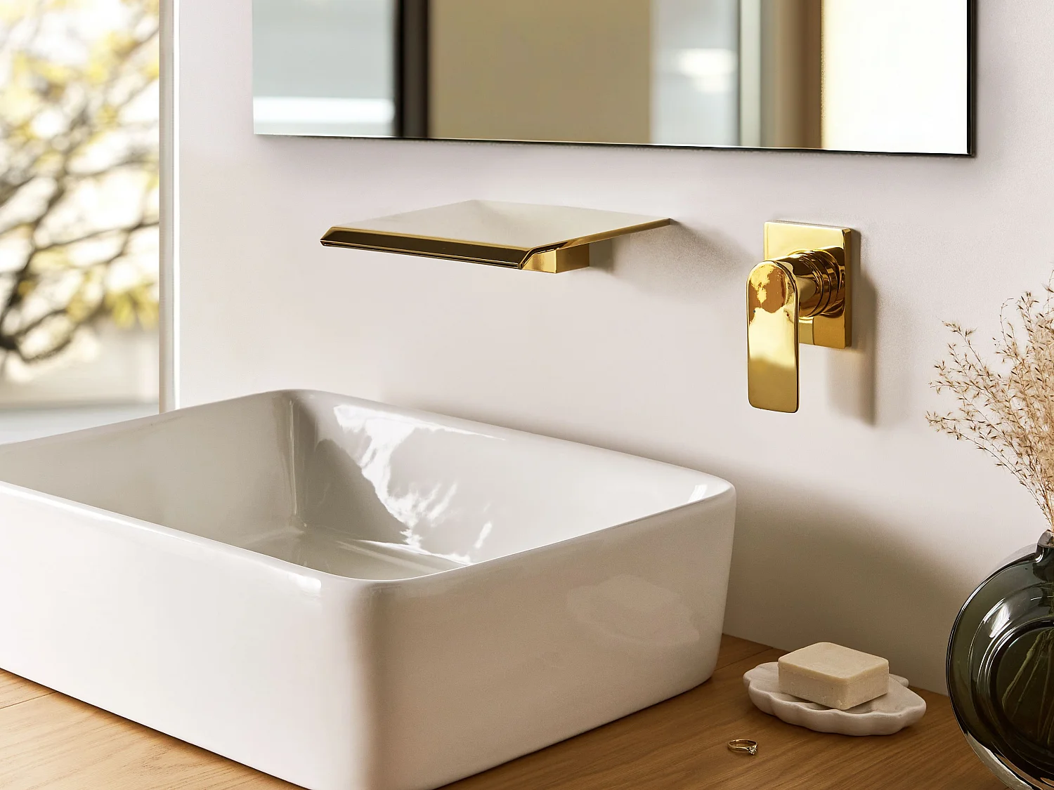 Wall Mounted Basin Mixer Tap APONWAO Brass Gold