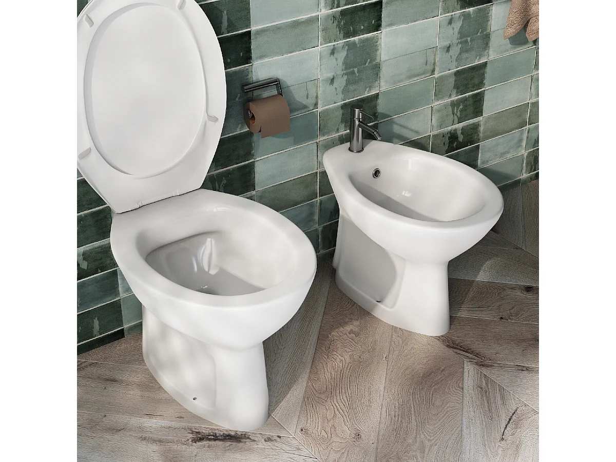 Sanitari tradizionali WC e Bidet con scarico pavimento sedile softclose Sigma