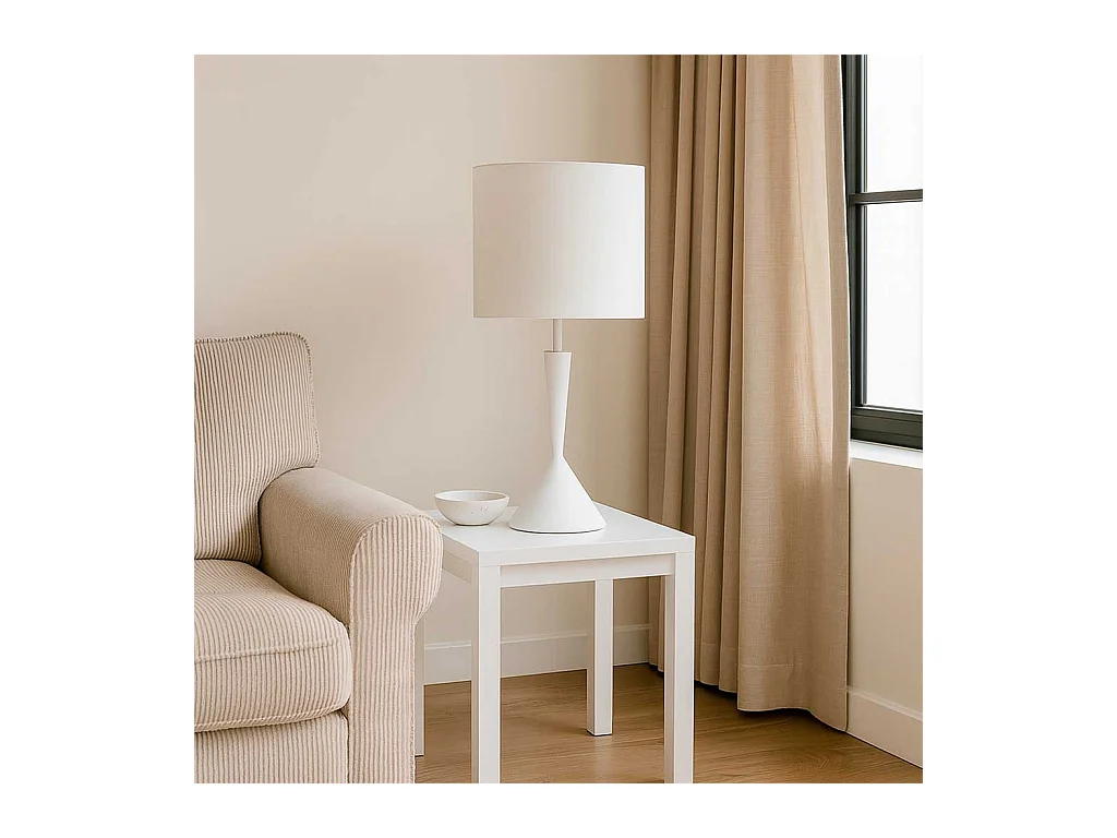 Lámpara de mesa de metal blanco 30x30x52/66h cm