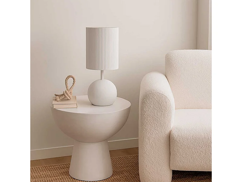 Candeeiro de mesa em metal 19x19x45h cm