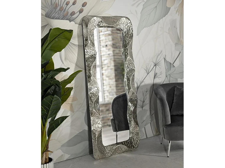 Wandspiegel aus Metall silberfarben 70x6,5x160,5 cm