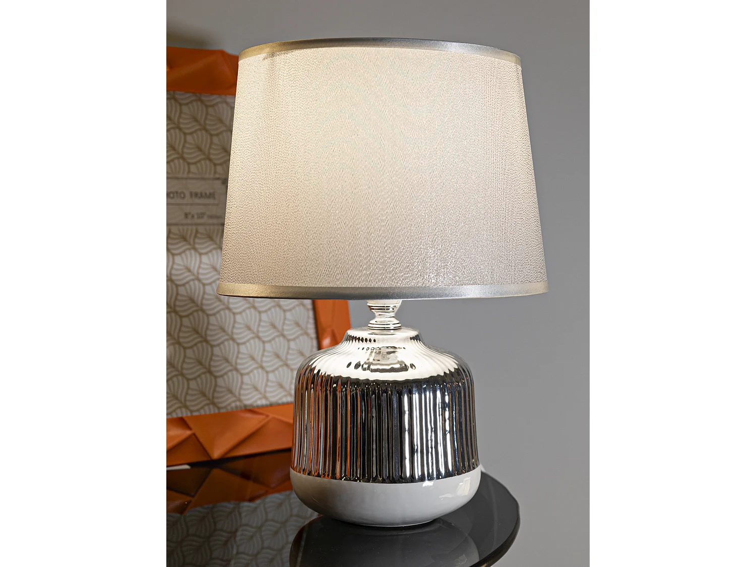 Lampe à Poser en Céramique "Lucina" 29cm Argent & Blanc