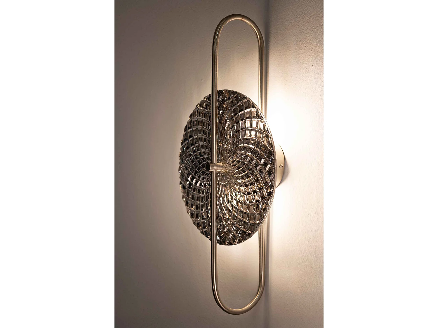 Candeeiro de Parede Prateado "Silvery" - Design Glamouroso e Moderno 28x15x54 cm