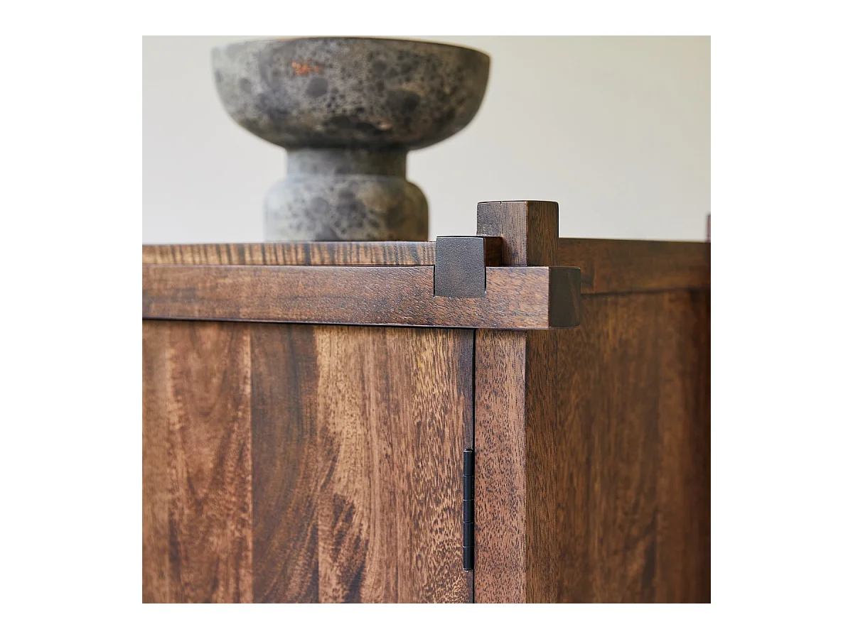 Sideboard Arko aus Mangoholz