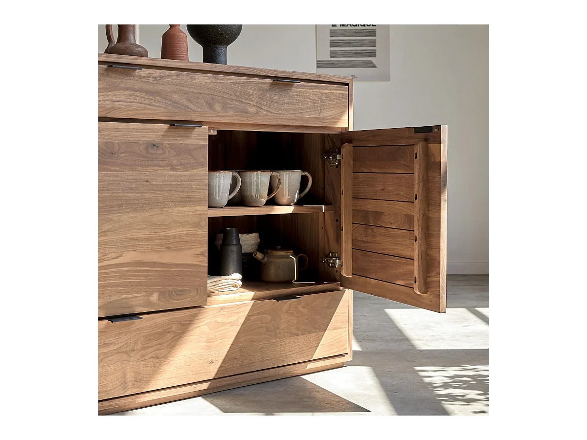 Sideboard Senson aus massivem Nussbaumholz 120