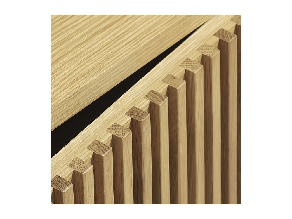 Berat - Meuble TV 2 portes en bois L143cm - Bois clair