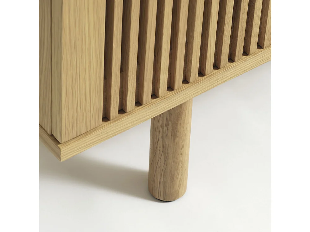 Berat - Meuble TV 2 portes en bois L143cm - Bois clair