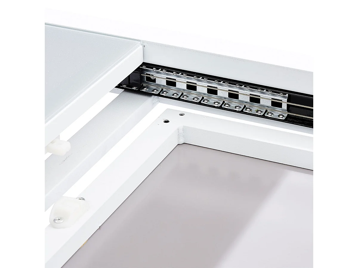 Table WhiteStar 8/12 personnes structure aluminium blanche, plateau en verre poli blanc