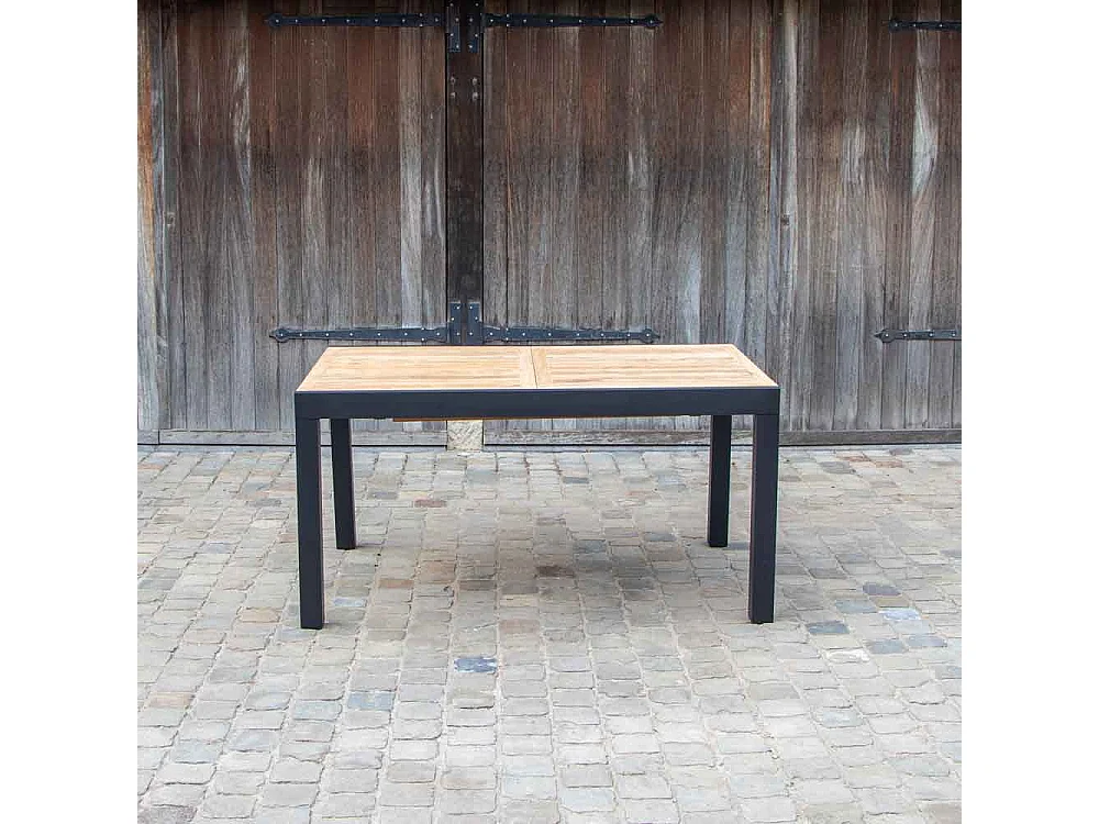 Table BALIteck 6/10 personnes structure aluminium noire, plateau en lame de Teck