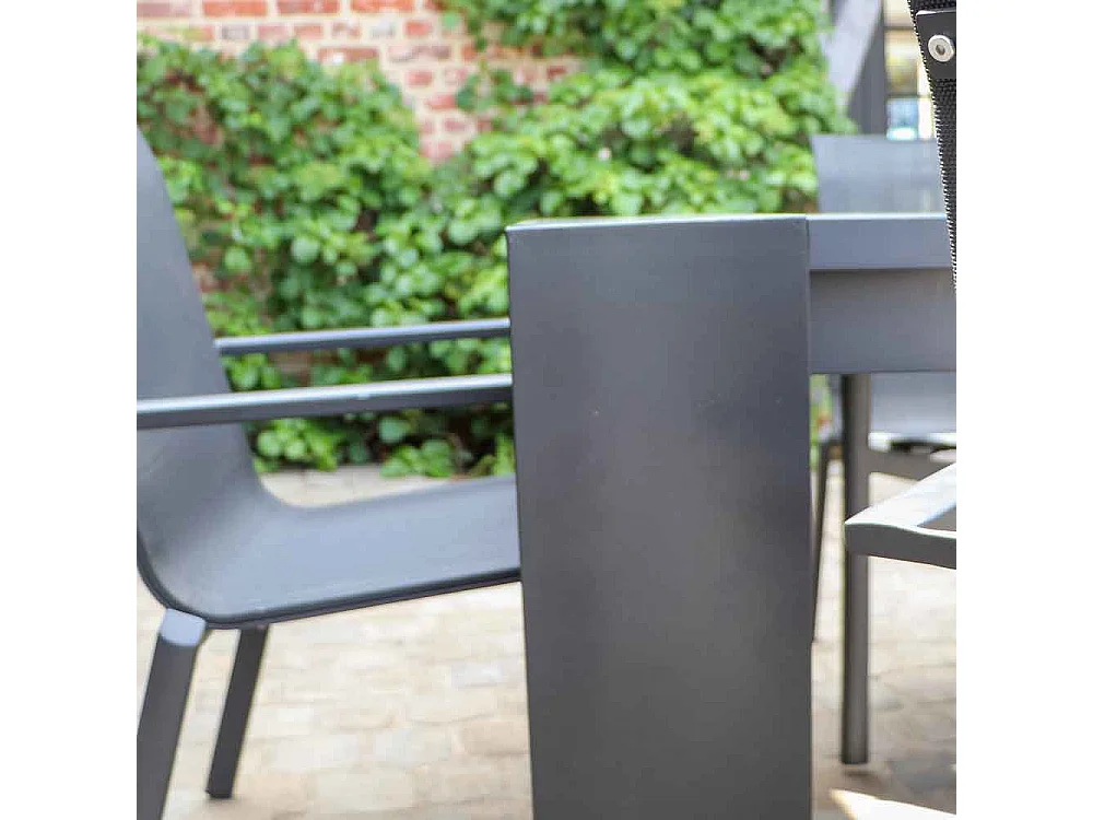 Table Ibiza fixe 8/10 personnes structure aluminium noir, plateau en aluminium Noir