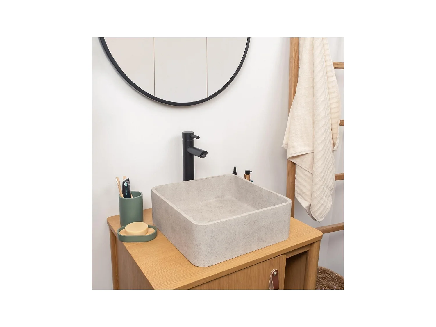 Vasque à poser carrée en béton brossé 36cm