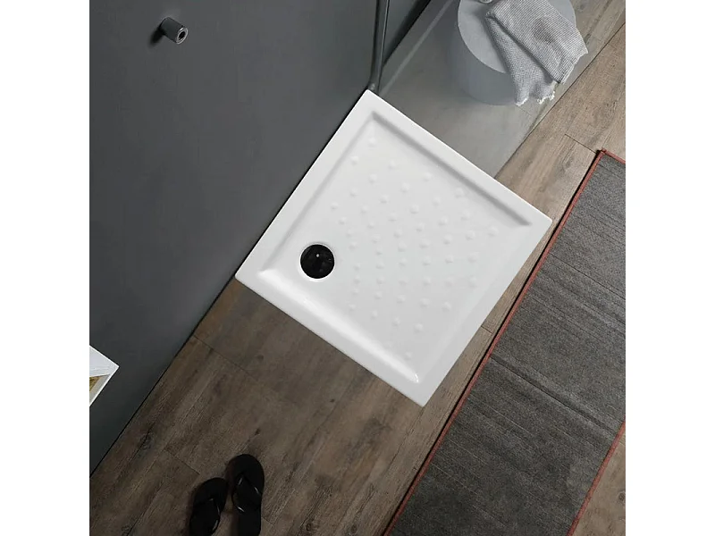 Receveur de douche carré « Matera » en céramique blanche antidérapante avec bords surélevés cm 80x80h