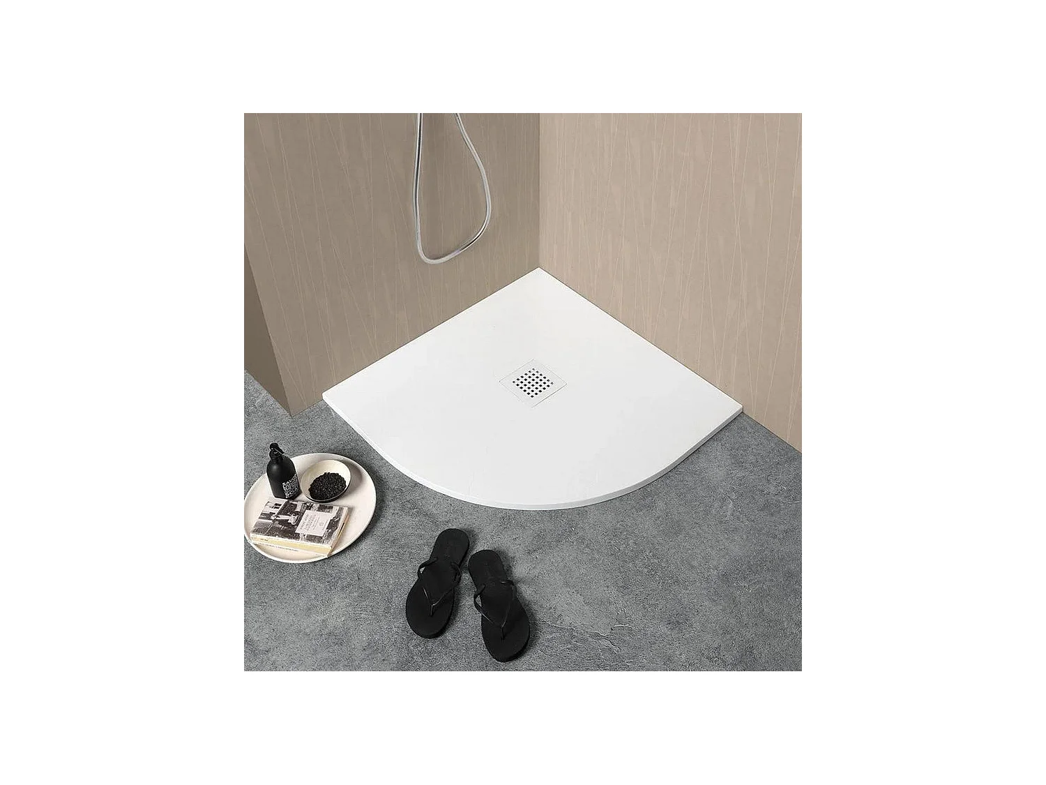 Receveur de douche semi-circulaire « Milano » blanc en résine effet pierre antidérapant cm 80x80h