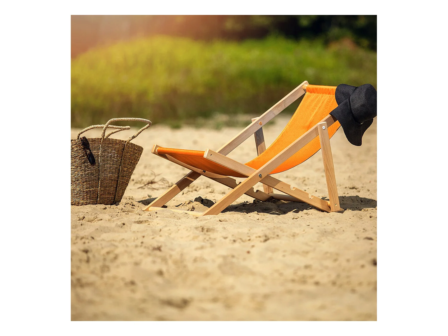 KADAX Liegestuhl aus Holz, klappbarer Strandgartenstuhl