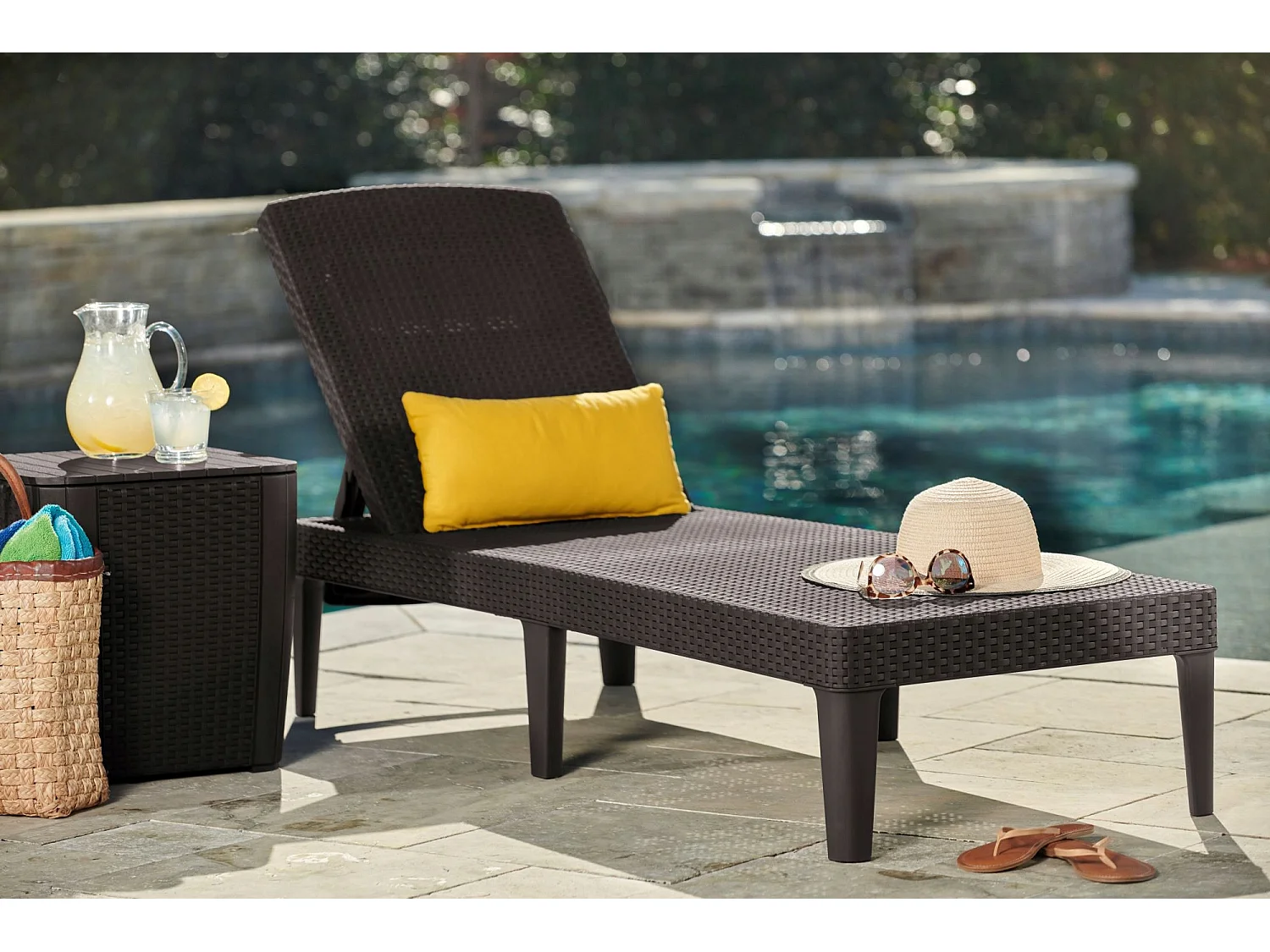 KETER Liegestuhl Garten Strandstuhl Klappbar Braun