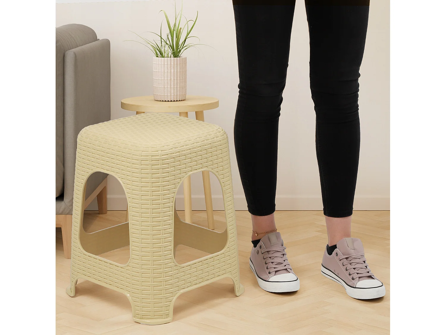 KADAX Tabouret en plastique, escabeau, jusqu'à 120 kg, tabouret en rotin avec pieds antidérapants, tabouret de bain, tabouret de salon, tabouret d'assise léger,