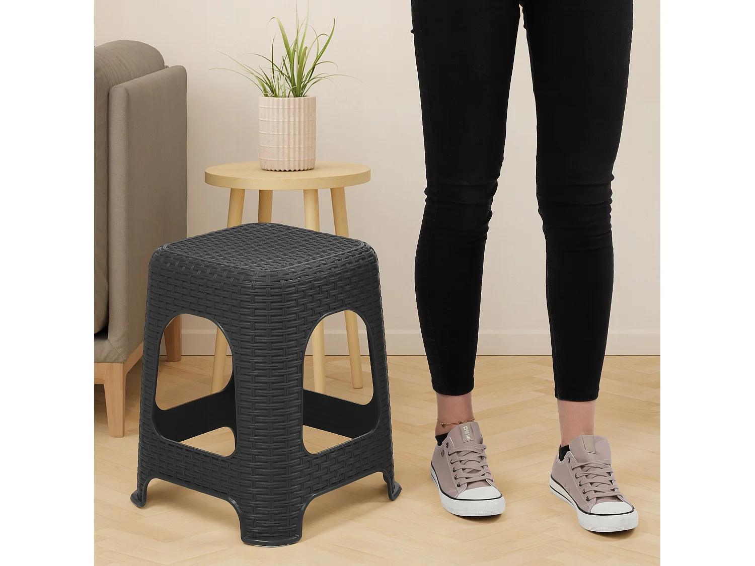 KADAX Tabouret en plastique, escabeau, jusqu'à 120 kg, tabouret en rotin avec pieds antidérapants, tabouret de bain, tabouret de salon, tabouret d'assise léger,