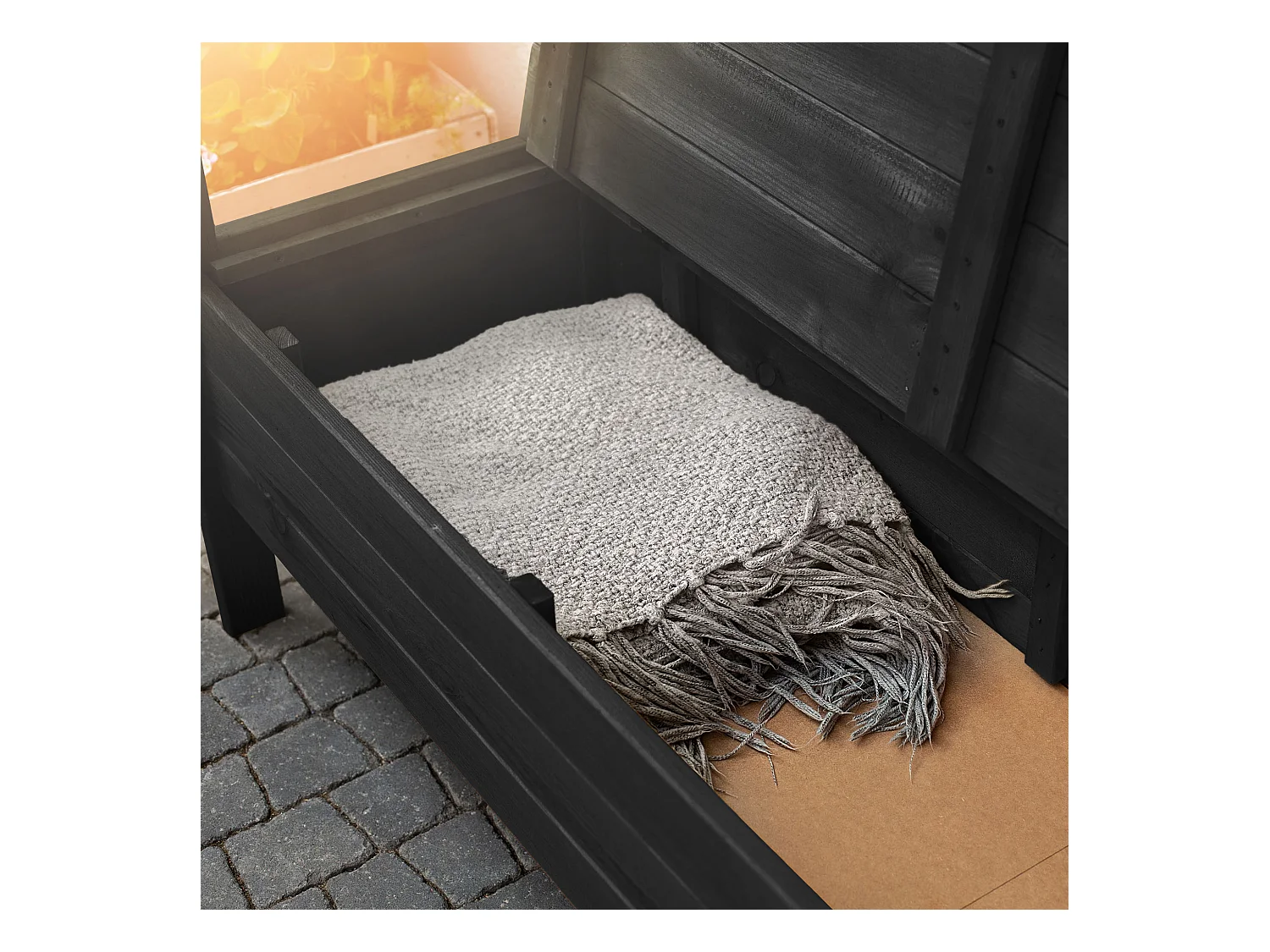 KADAX Tuinbank, 120 x 47 x 81,5 cm, bank van een vezelplaat, zitbank met opbergruimte en rugleuning, weerbestendige houten bank voor tuin, balkon, 120 cm, antraciet