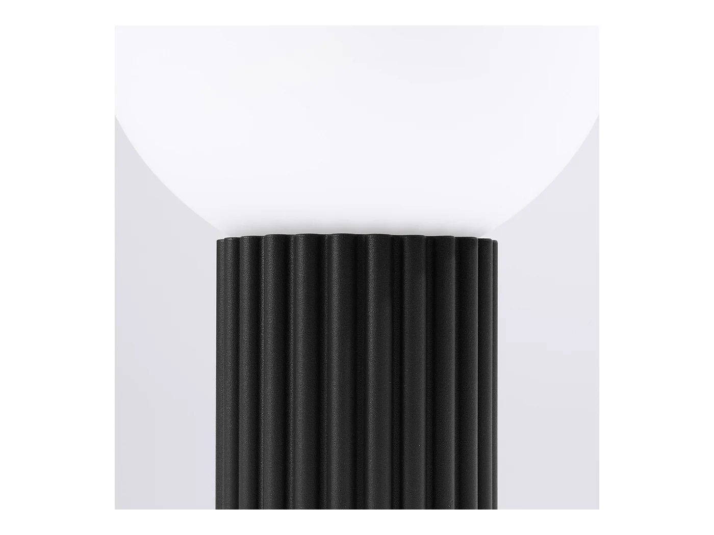 Lampe De Bureau Halo Moderne En Aluminium/Verre - 1 Sources Lumineuses - L.12 X H.19 Cm - Noir