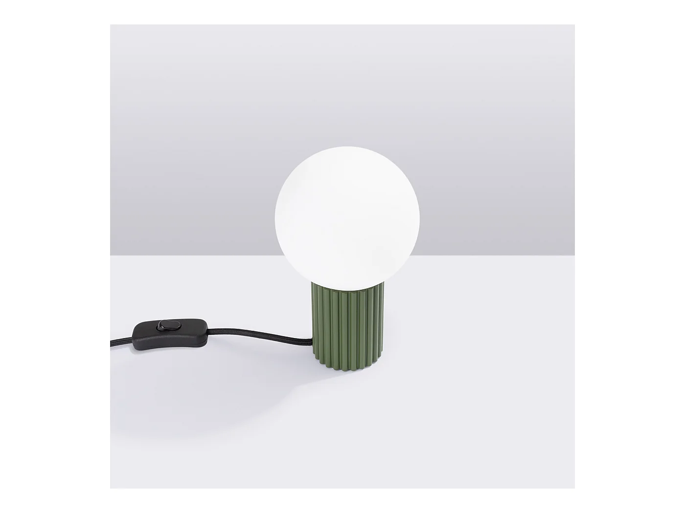Lampe De Bureau Halo Moderne En Aluminium/Verre - 1 Sources Lumineuses - L.12 X H.19 Cm - Vert Olive