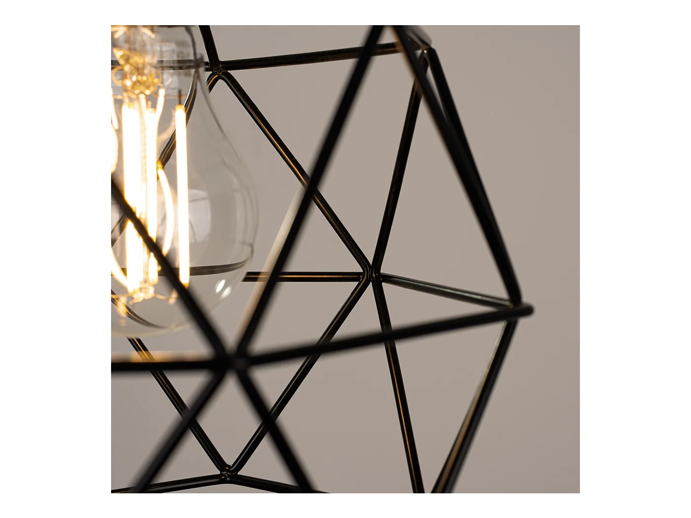 Lampe À Suspension Triom Moderne En Acier - 1 Sources Lumineuses - L.20 X H.85 Cm - Noir