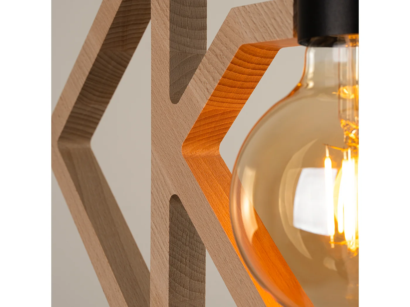 Lampe À Suspension Caro Moderne En Bois - 1 Sources Lumineuses - L.50 X H.145 Cm - Bois Naturel/Noir