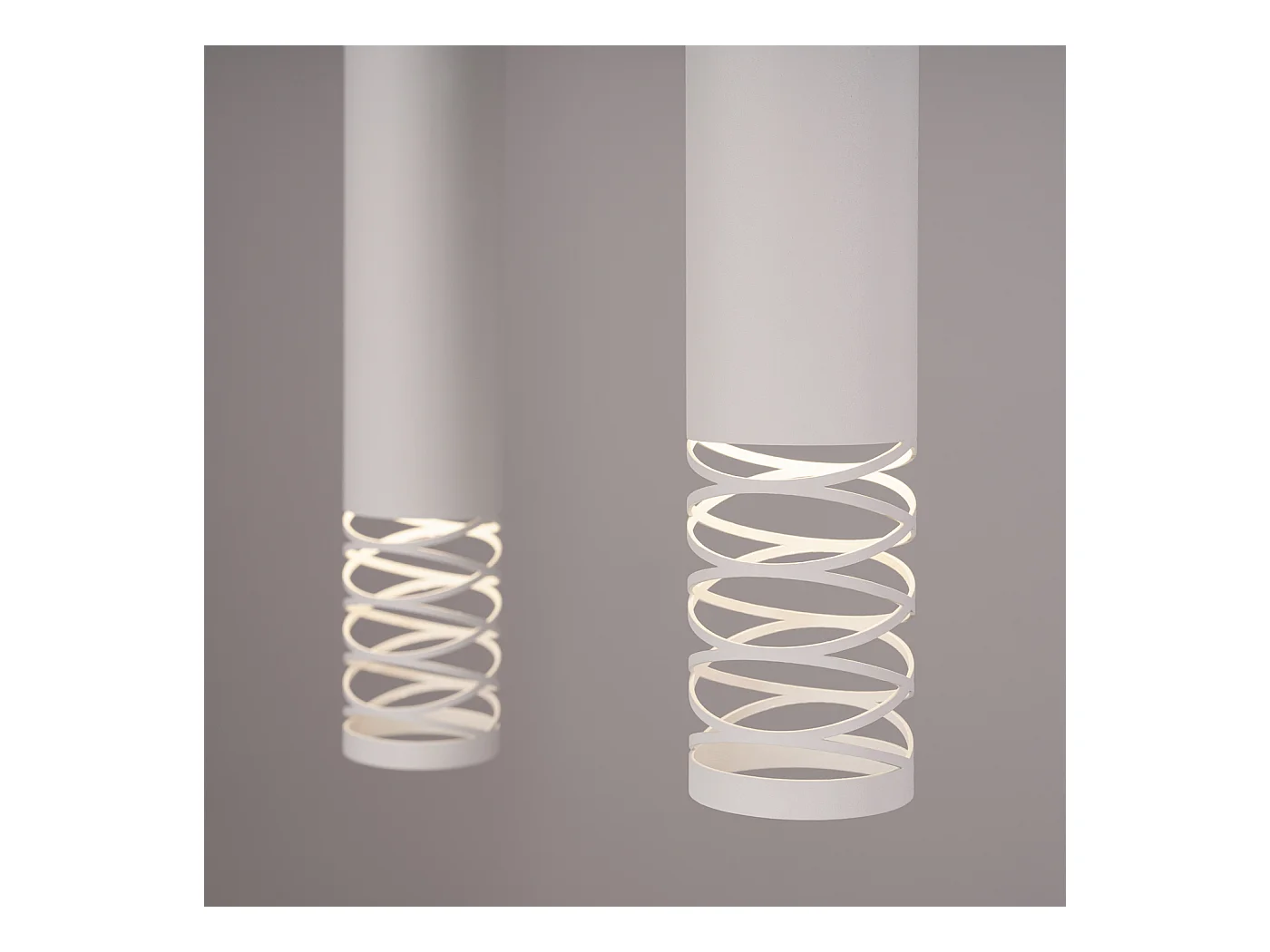 Lampe À Suspension Lami Moderne En Acier - 3 Sources Lumineuses - L.40 X H.125 Cm - Blanc