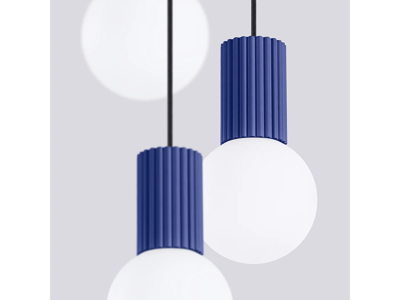 Lampe À Suspension Halo Moderne En Aluminium/Verre - 3 Sources Lumineuses - L.25 X H.125 Cm - Outremer