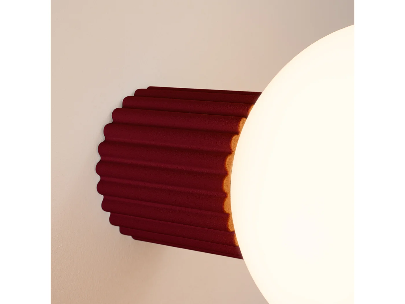 Applique Halo Moderne En Aluminium/Verre - 1 Sources Lumineuses - L.12 X H.12 Cm - Bourgogne