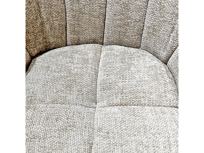Fauteuil rotatif 360° et repose-pied tissu beige pieds métal – GILLIAN