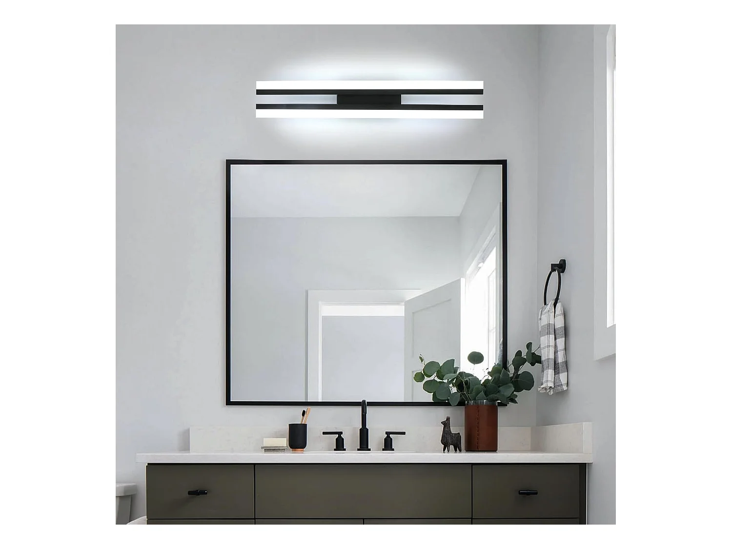 Applique murale LED d'intérieur, design linéaire, moderne, lumière blanche 6500 K, longue applique LED 16 W pour salon, chambre, couloir, noir