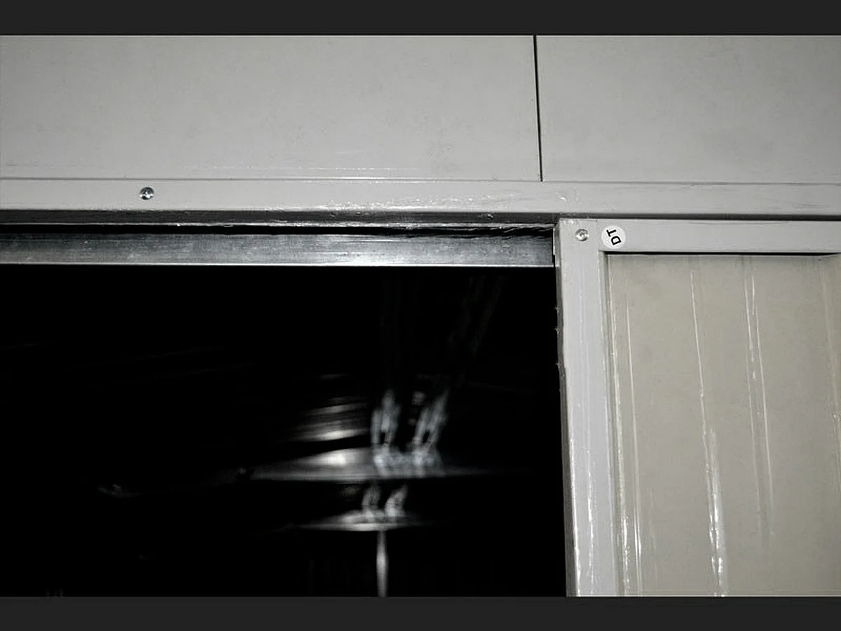 Box in Acciaio Zincato garage deposito attrezzi 360x514cm x h2.32m - 320KG - 18,5mq - BIANCO