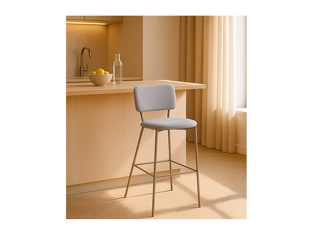 Pack de 4 taburetes de 103x45x51 cm tapizados en tela animanchas en color crema Ned