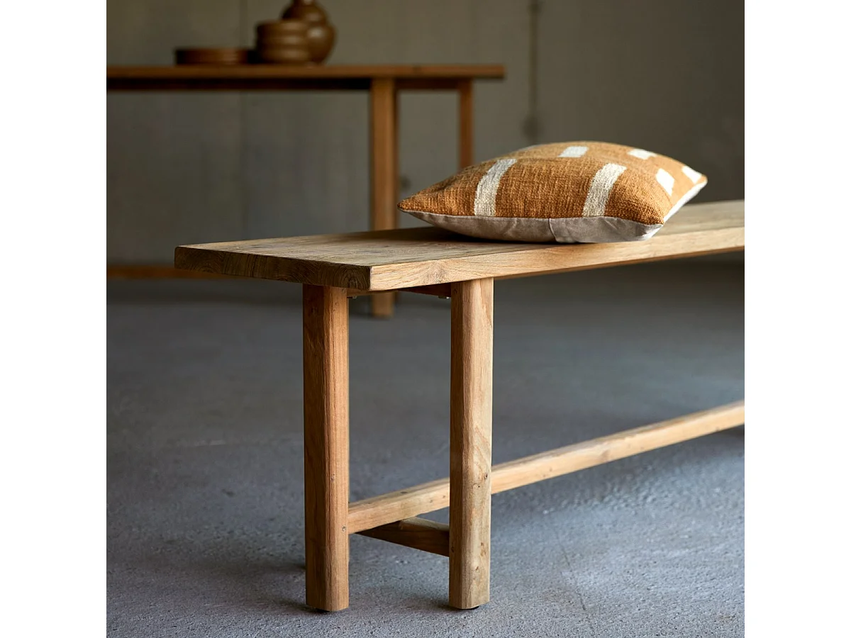 Antonia - Bench in reclaimed solid teak