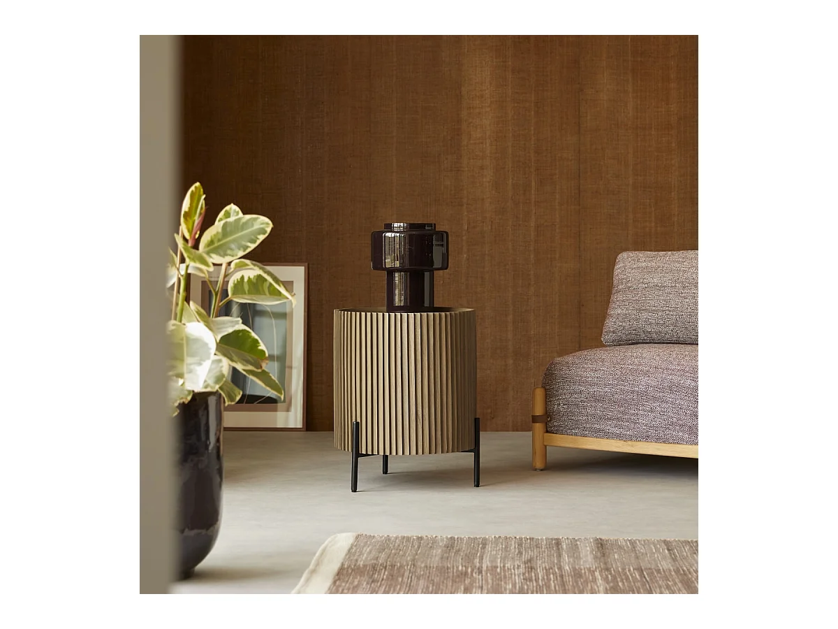 Beistelltisch Lou aus Mindiholz