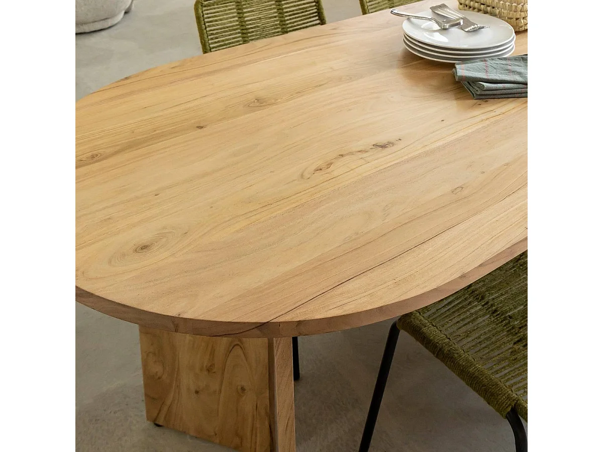 Table à manger ovale en bois d'acacia Elwen