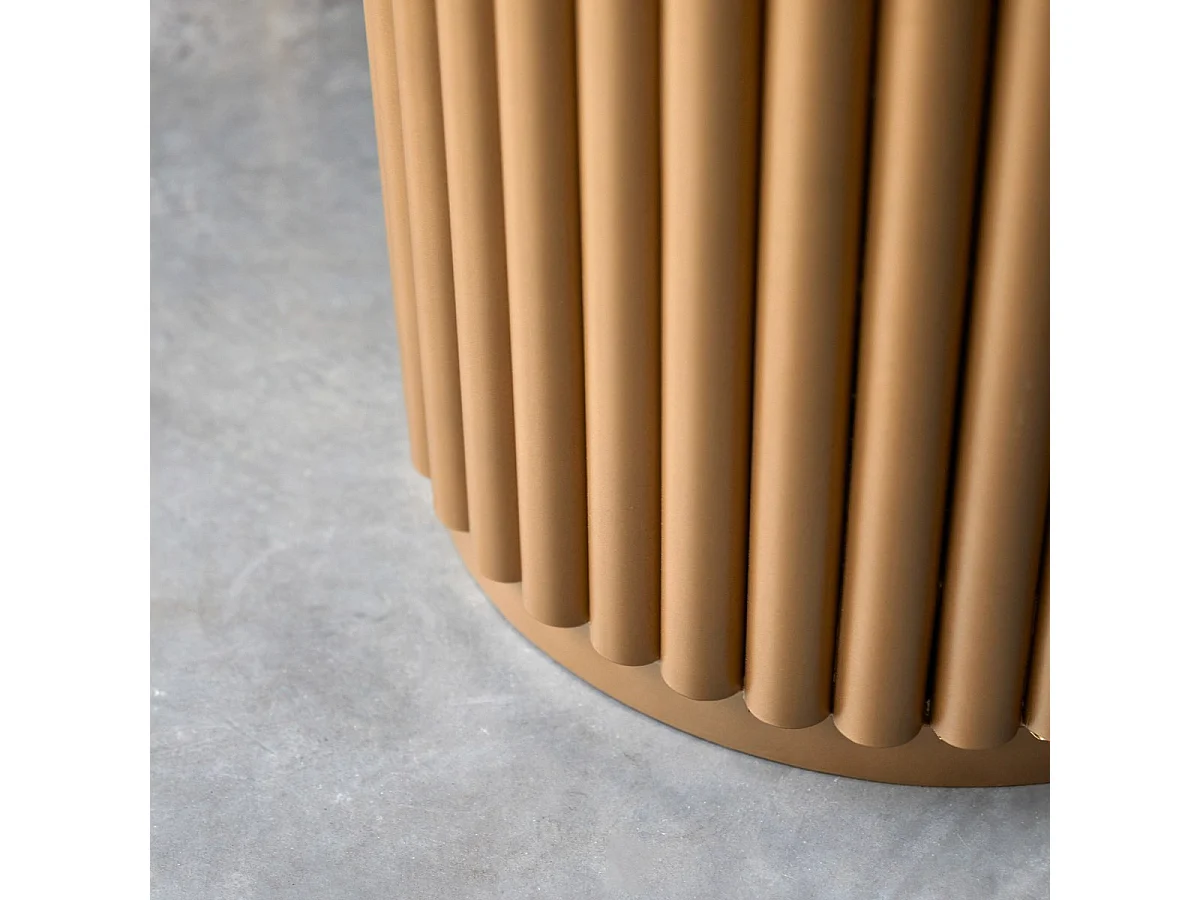 Runder Tisch Isaure aus Metall und Terrazzo 4/6 Personen 107 cm