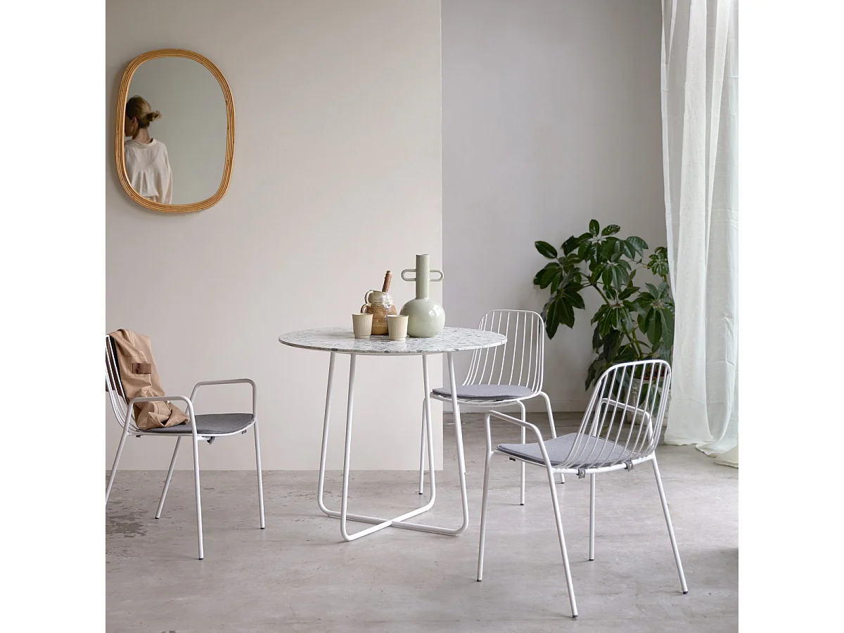 Elio - Premium green terrazzo and metal round table, seats 4