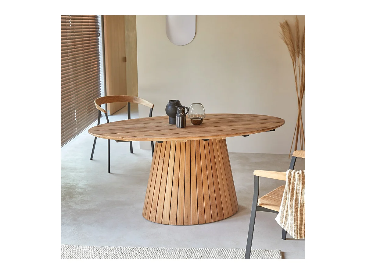 Ovaler Tisch Paloma aus massivem Teakholz 6 Pers.