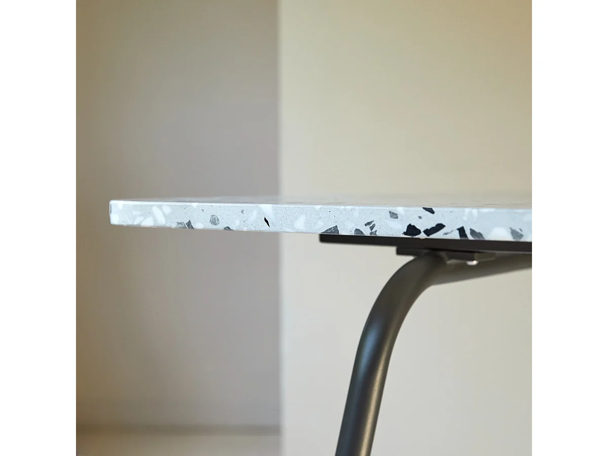 Table rectangulaire en terrazzo premium et métal 160 Elio grey