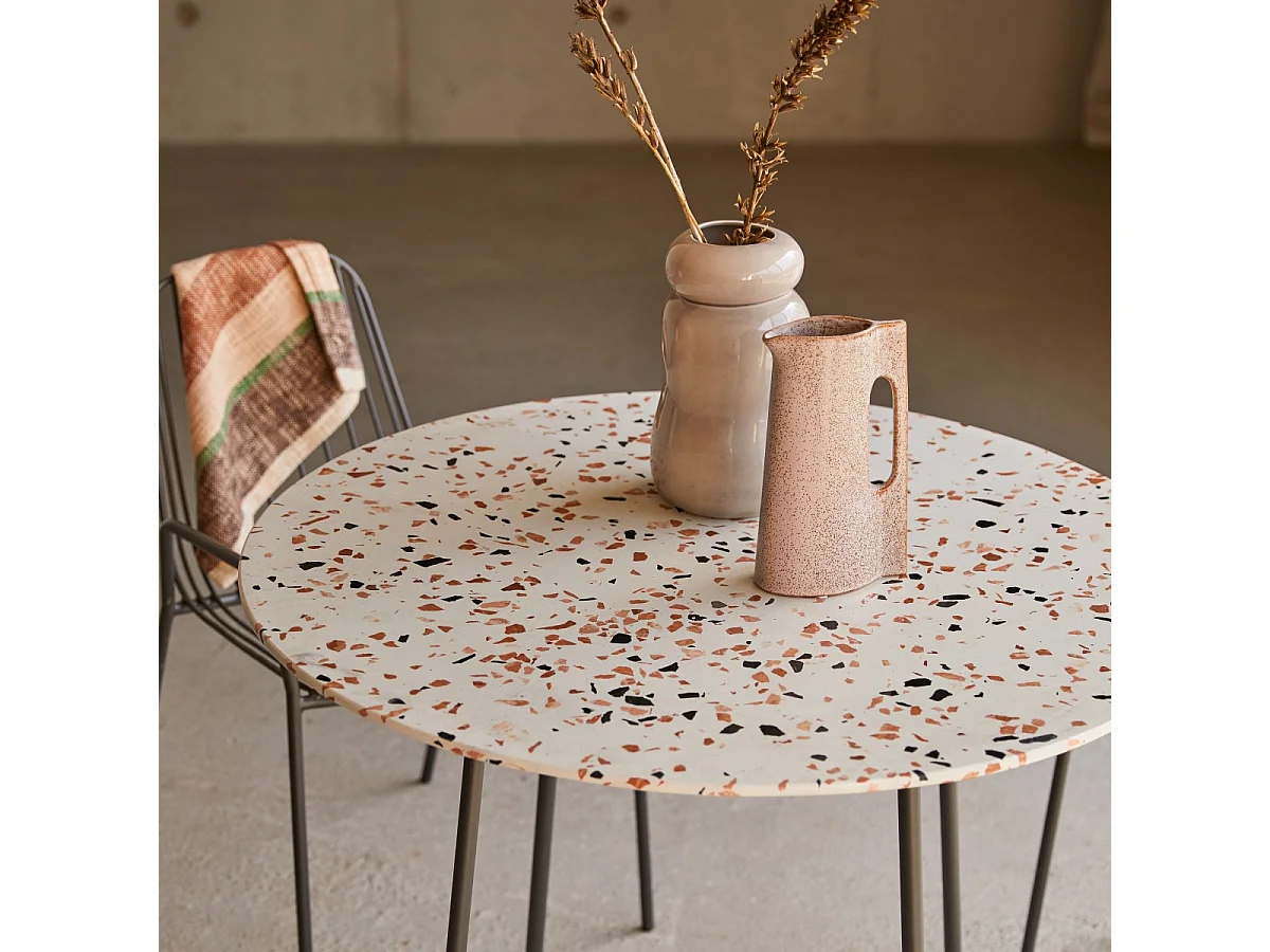 Elio - Round table in premium terrazzo and brown metal, seats 4.
