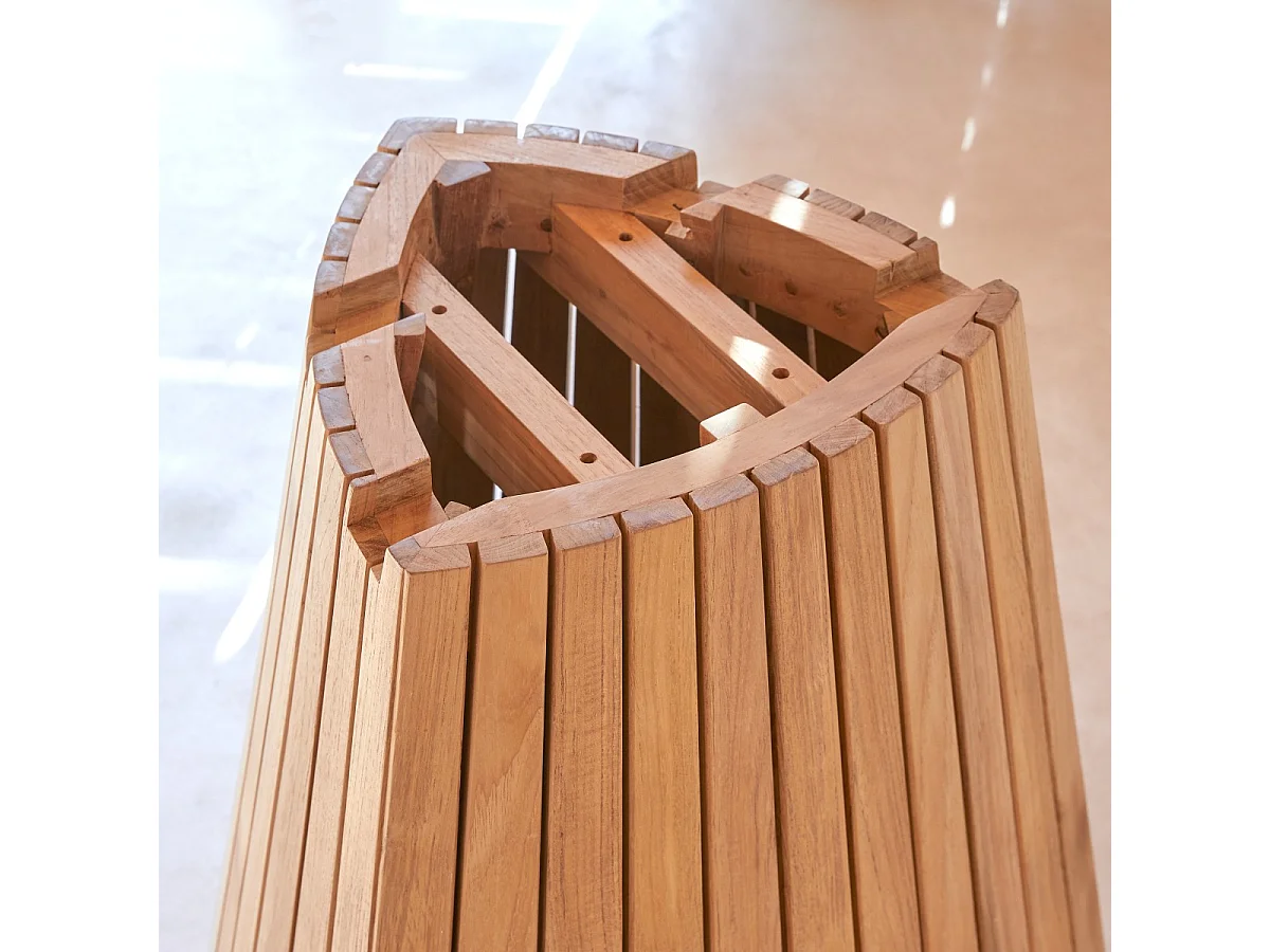 Runder Tisch Paloma aus massivem Teakholz 6 Pers.