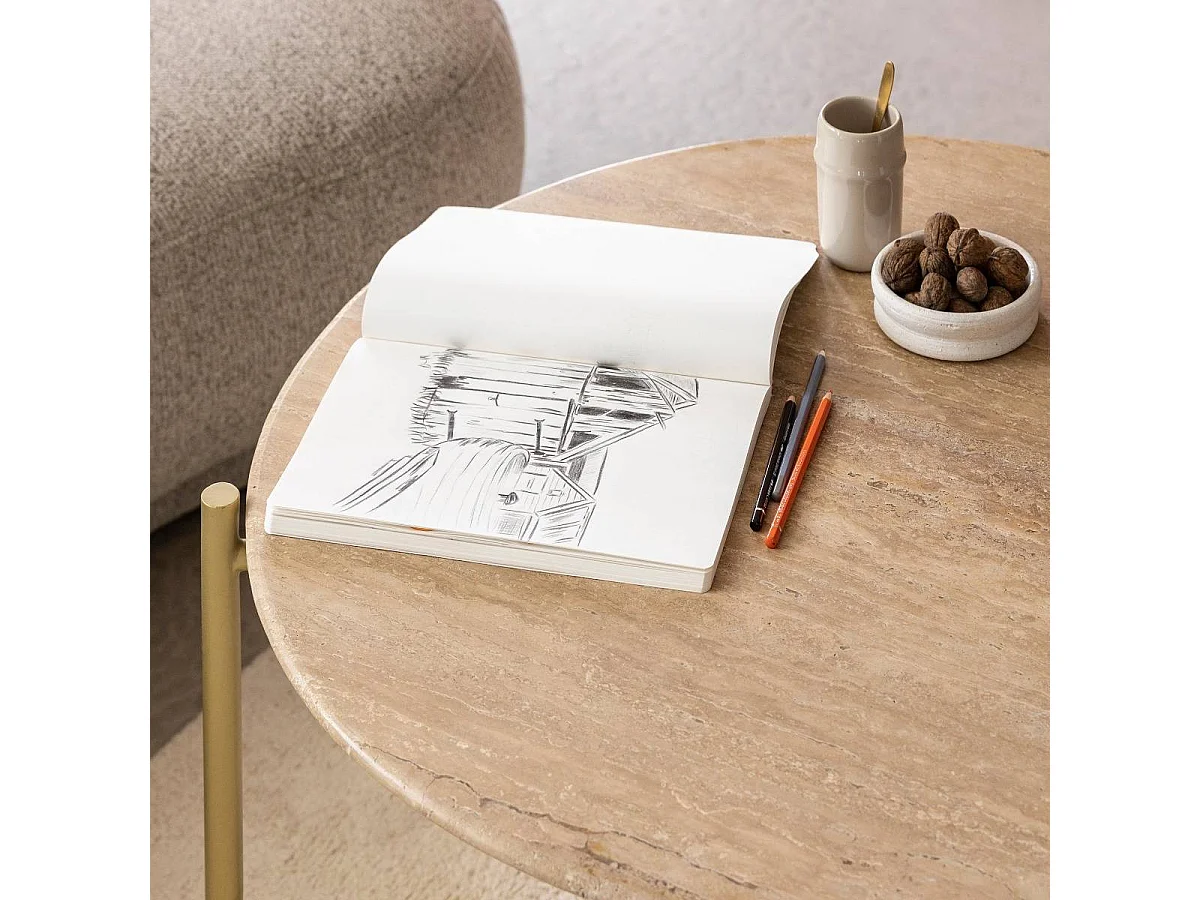 Table basse ronde en marbre et métal doré Cerys