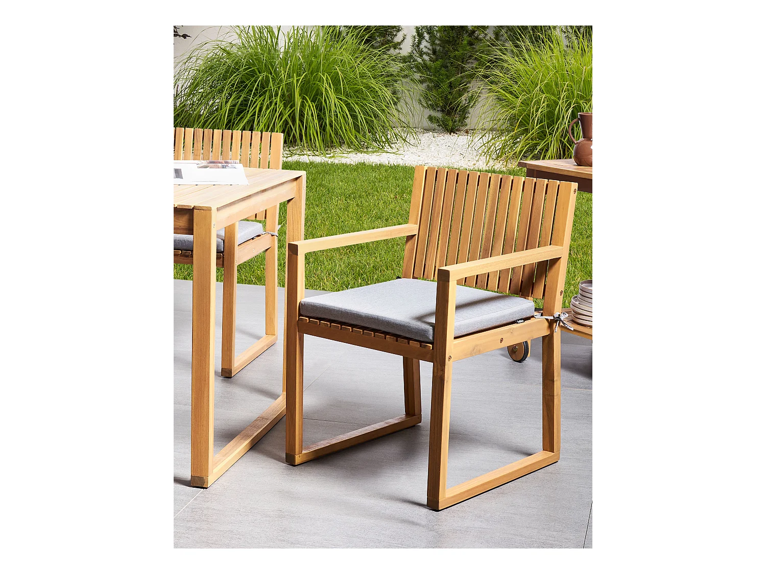 Lot de 2 chaises de jardin avec coussins SASSARI PREMIUM Bois d'acacia certifié Mélange de gris