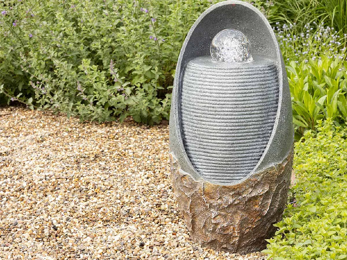 Fontaine extérieure ovale effet pierre avec LED - Jardideco