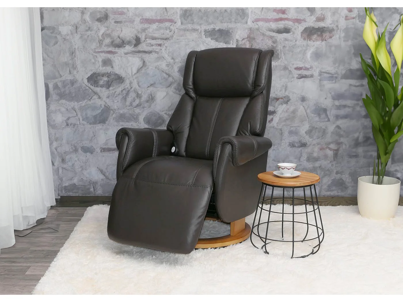 MCA Relaxsessel + Aufstehhilfe MCW-N58, Braun, Holz Natur